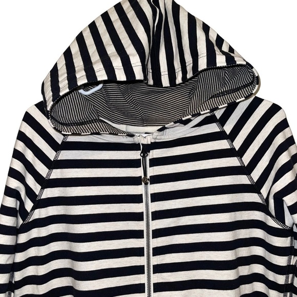 Lululemon Rolling With My Omies Hoodie Hoodies Size 2 - Picture 5 of 12